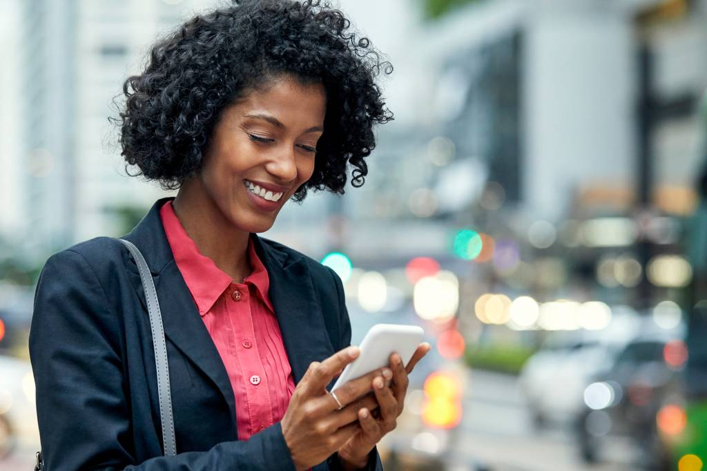 Dinheiro compra felicidade? Comparamos os países mais ricos e os mais felizes