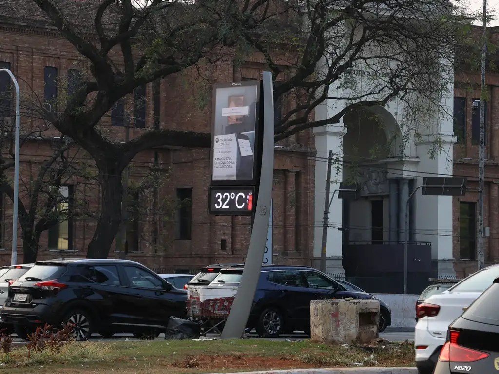 Posso faltar no trabalho devido ao ar seco e poluído?